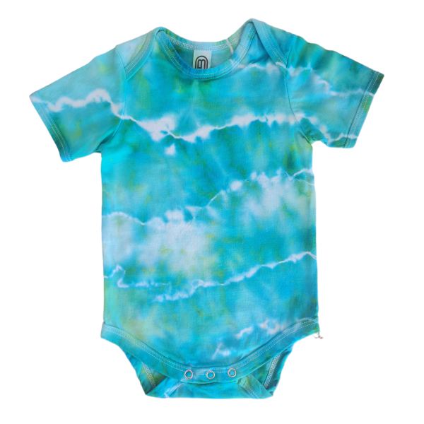 BABY ONESIE SIZE 6-12 MONTHS
